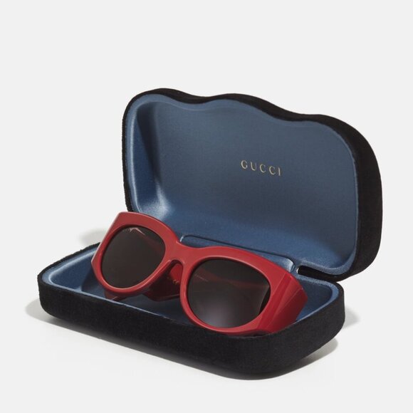 NWT Gucci GG1544S - 002 Red Sunglasses - Picture 6 of 8